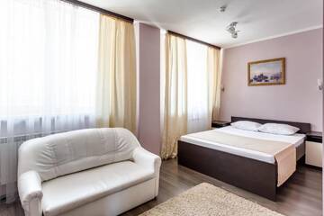 Полулюкс (для 2 взрослых) в Гостинице Венеция